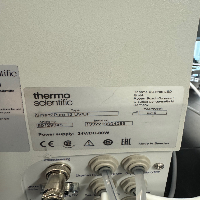 Thermo Barnstead Smart2Pure Lab Water Filtration System image 1